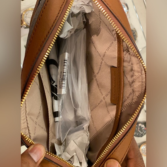 Michael kors jet set signature brown crossbody bag - Picture 4 of 9